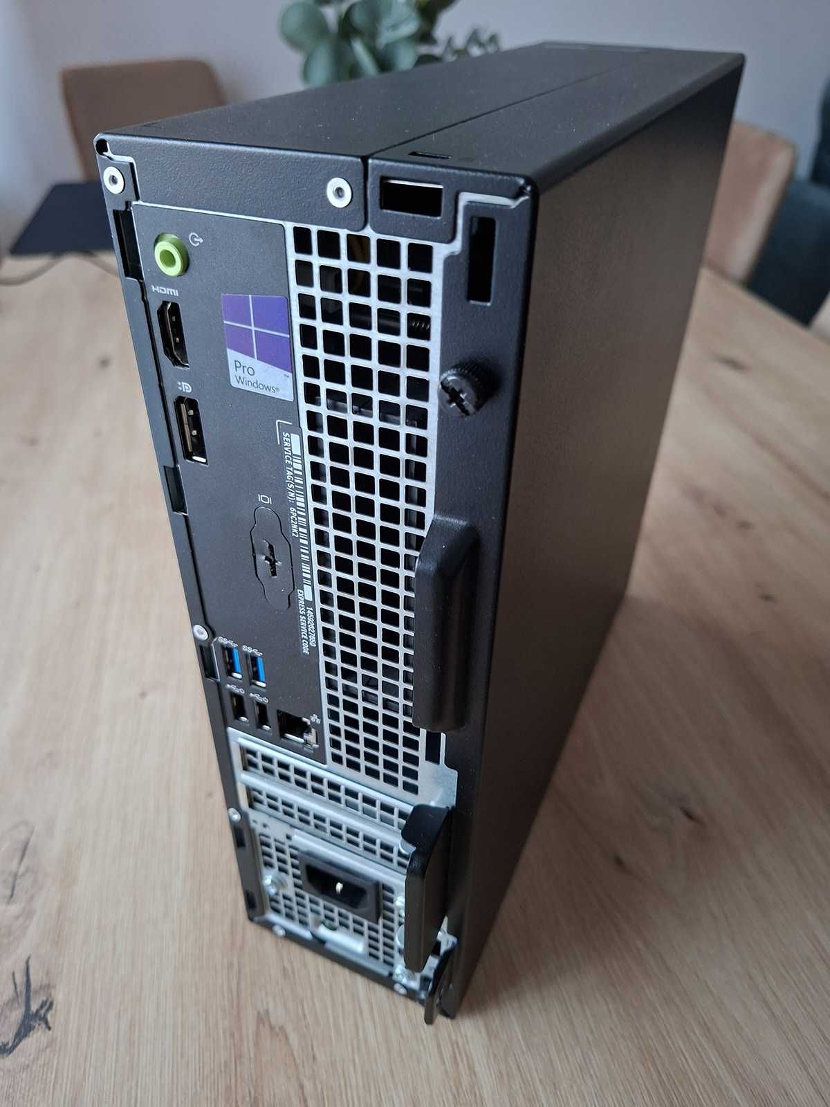 Komputer Dell Optiplex 3050 Intel / 8GB DDR4 / 240GB SSD / Windows 10