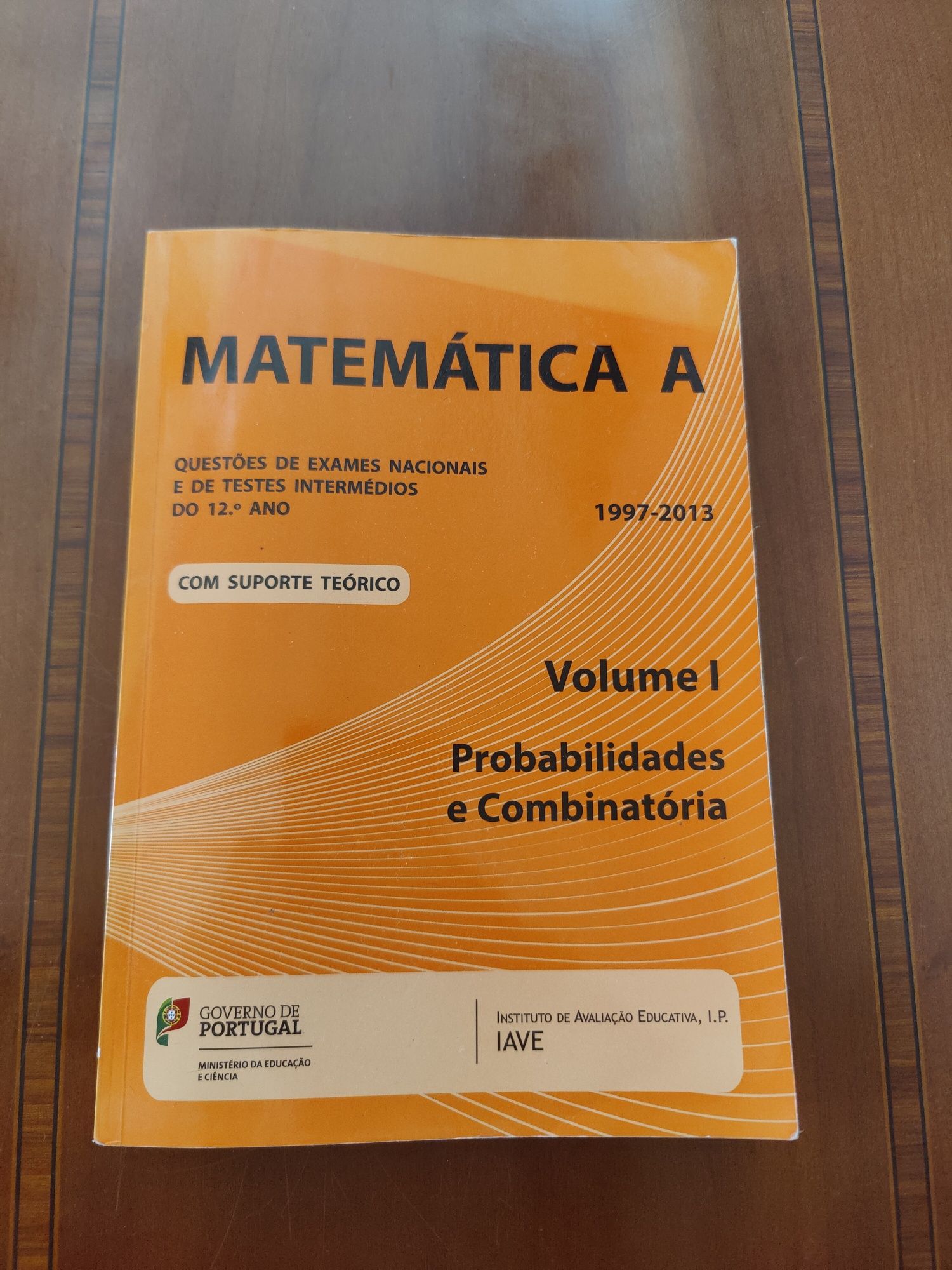 Matemática A: Livro de exercícios