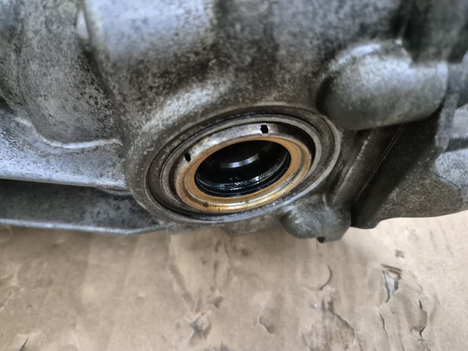 Редуктор задний мост муфта Hyundai santa fe 3.091