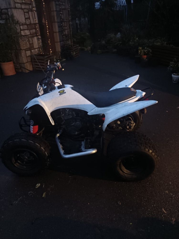 Quad Yamaha raptor 250