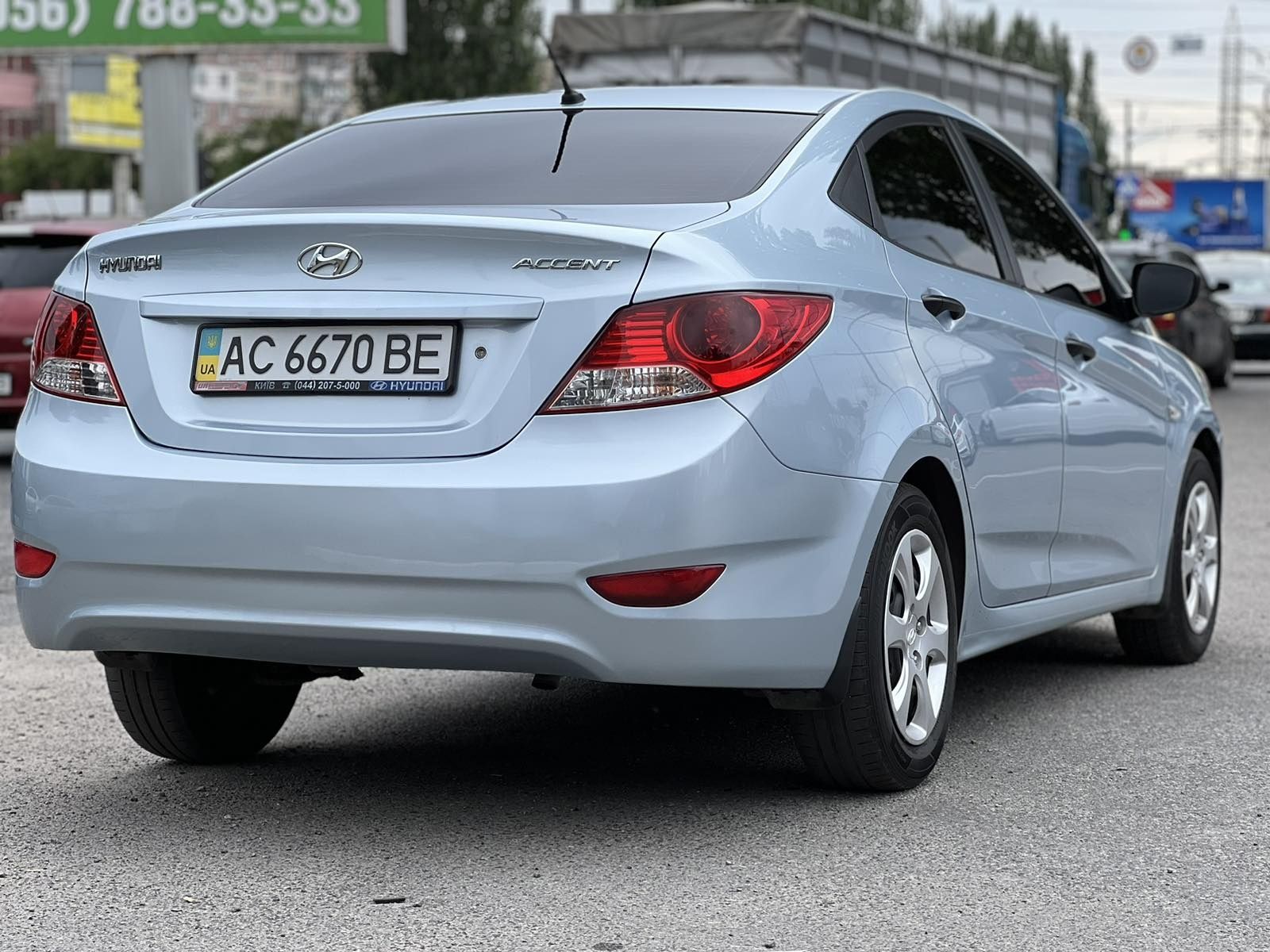 Продам Hyundai Accent 2011