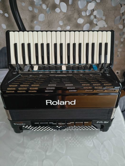 Akordeon Roland fr3x