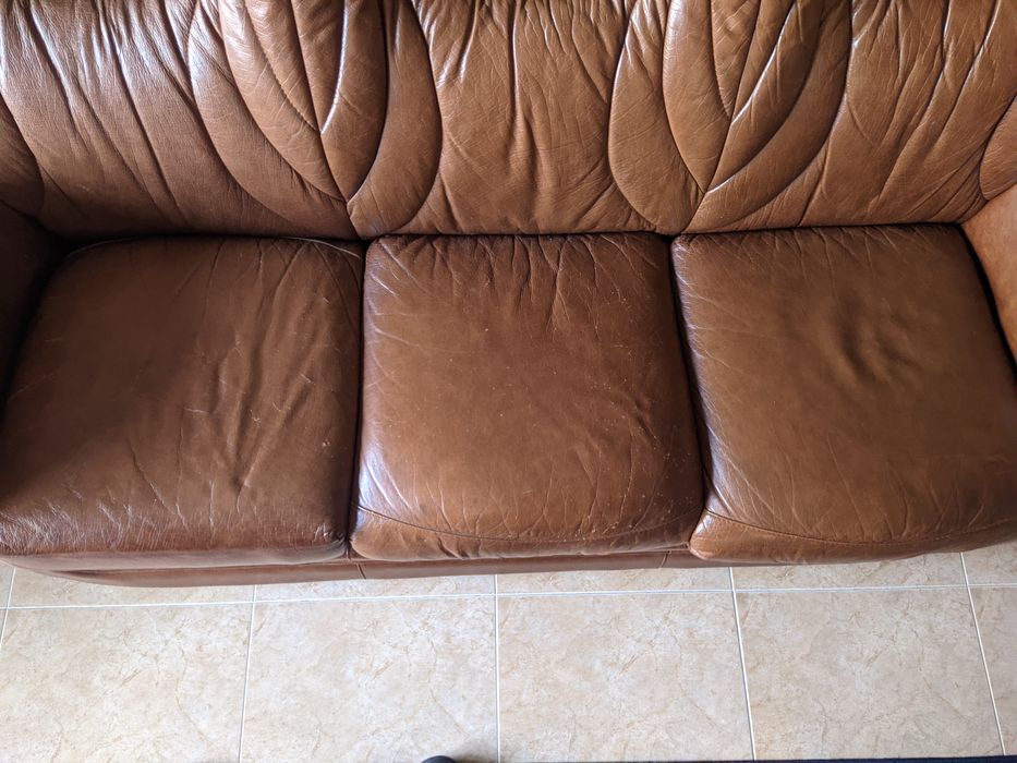 Sofá + 2 cadeirões