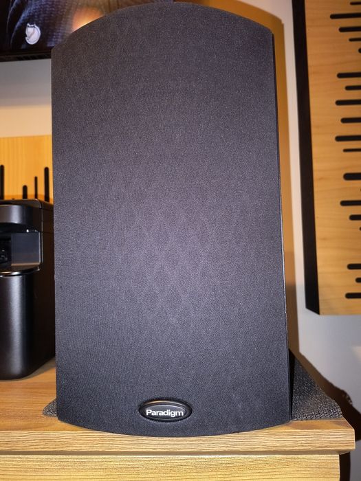 Kolumny podstawkowe Paradigm Monitor plus przewody 2x1,5m