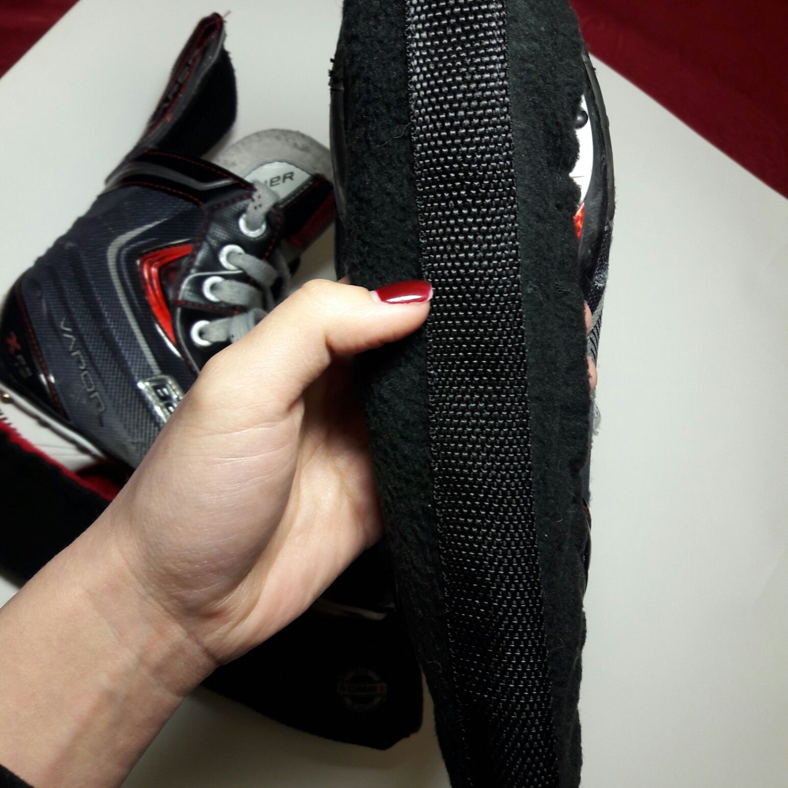 Чехлы - сушки для коньков черные (для фигурных, хоккейных) новые