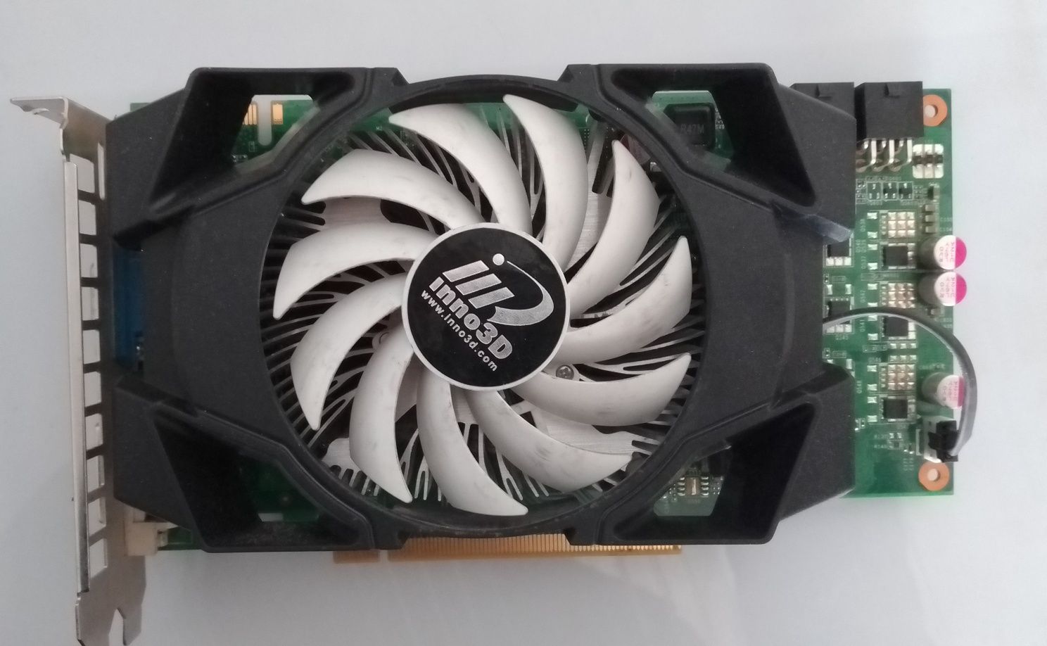 Продам відеокарту Inno3D GF-GTX460V2