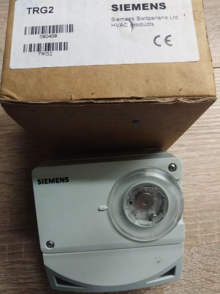 Termostat Siemens TRG 2 Przemyslowy. Pomieszczeniowy.