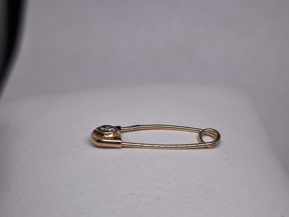 Булавка золотая. Вес0.71