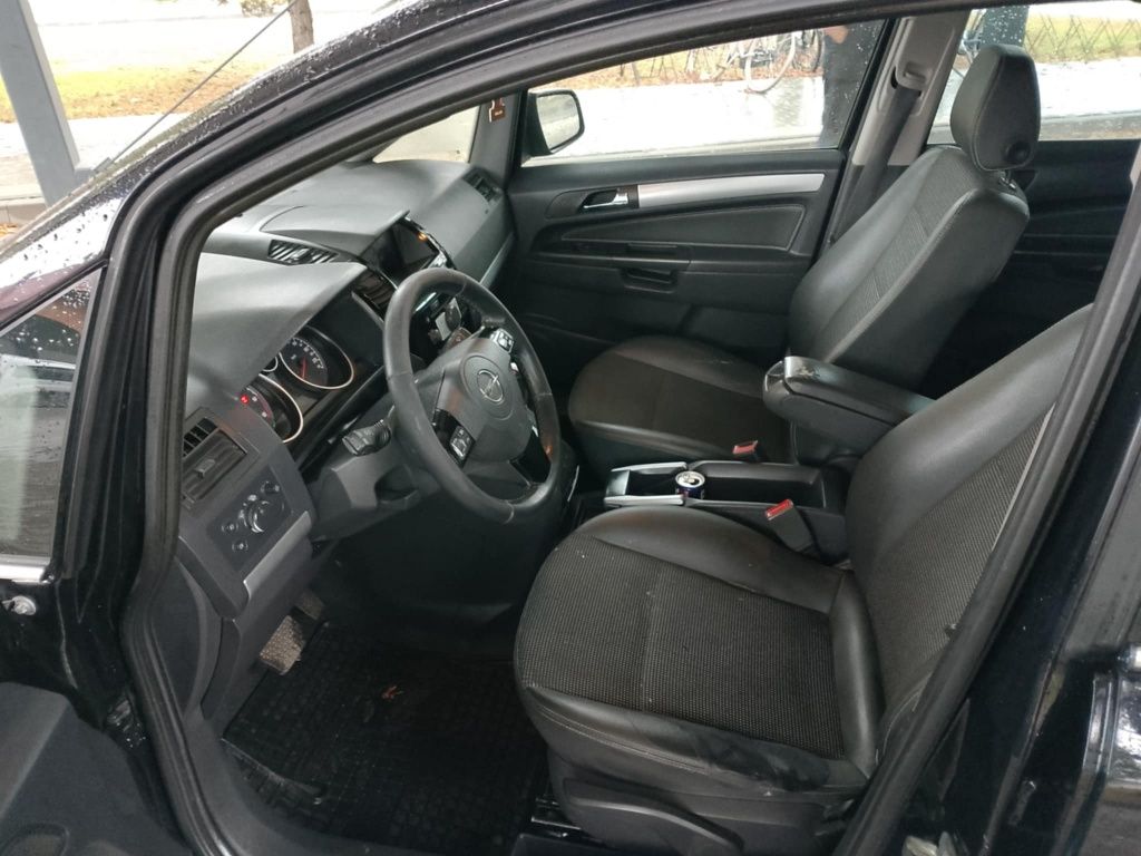 Opel Zafira Lift 1.9CDTi 2009r 7 miejsc  259tys