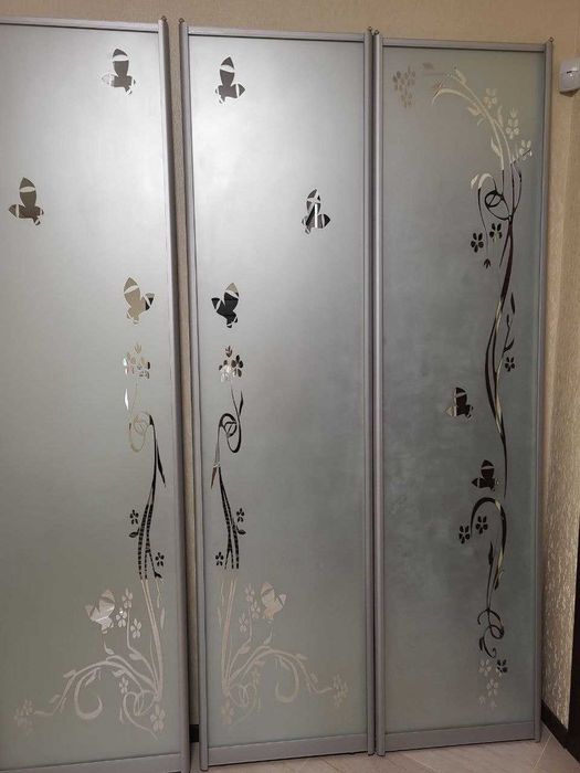 Двери на шкаф купе