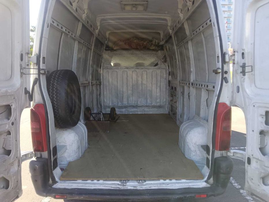 Carrinha Renault Master Motor 2.8 Iveco Turbo Diesel 250.000 kms