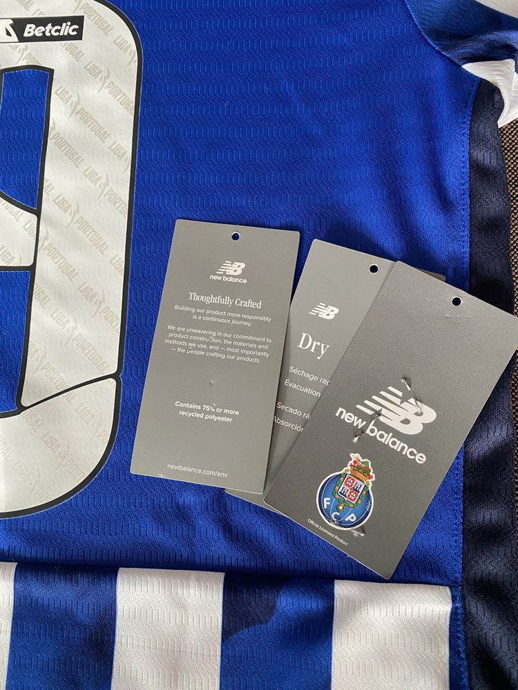 Equipamento principal criança FC Porto 24/25