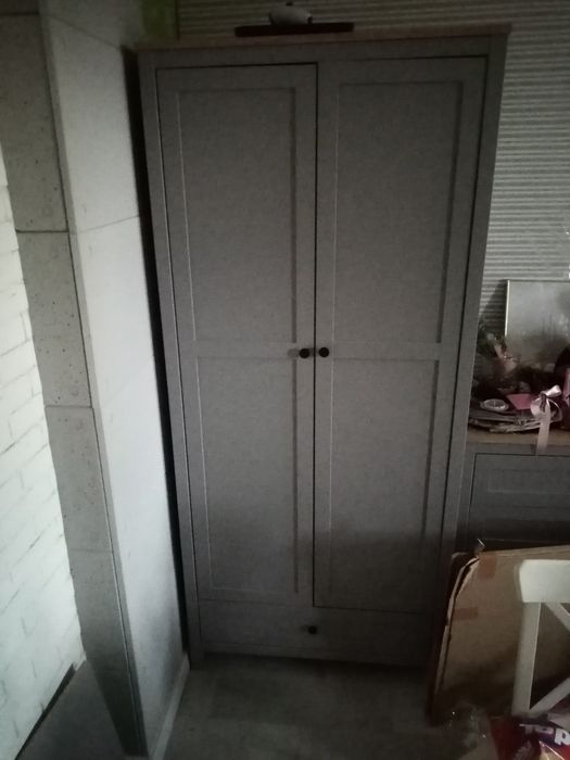 Sprzedam nowy zestaw mebli  lub osobno do salonu lub sypialni