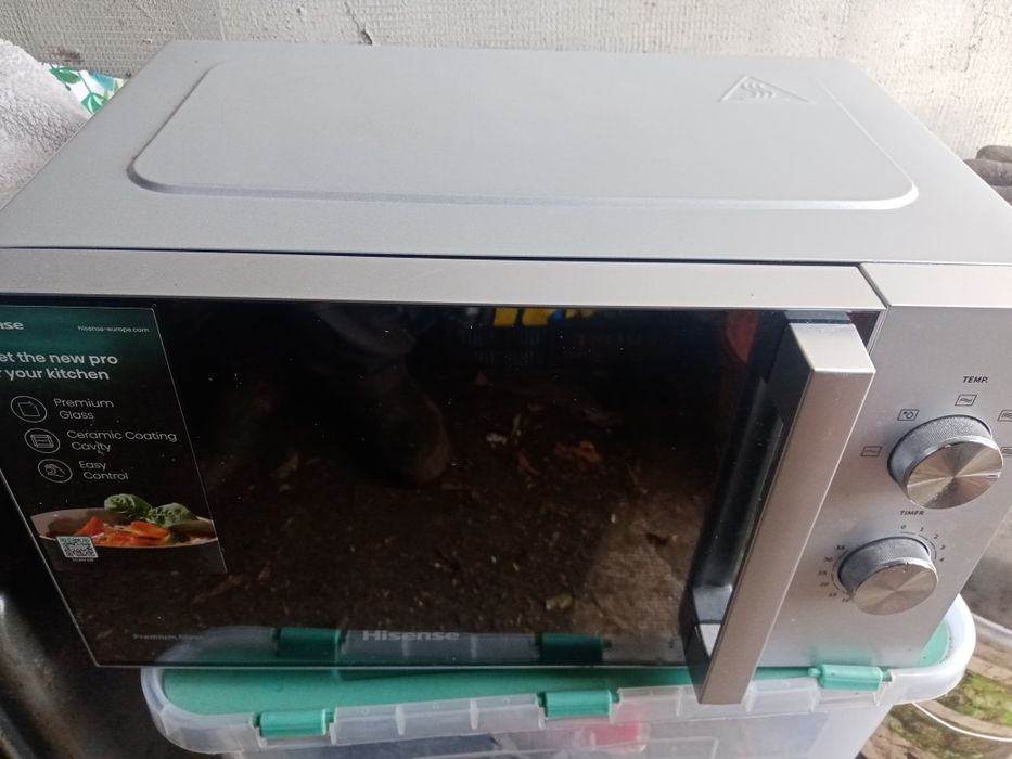 Mikrofala Hisense