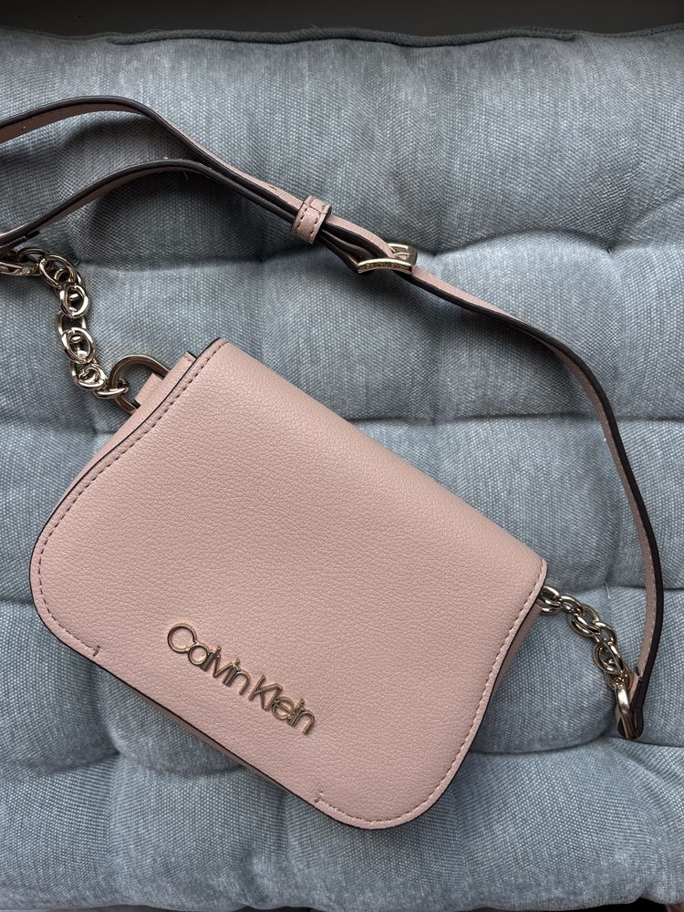 Сумочка Calvin Klein