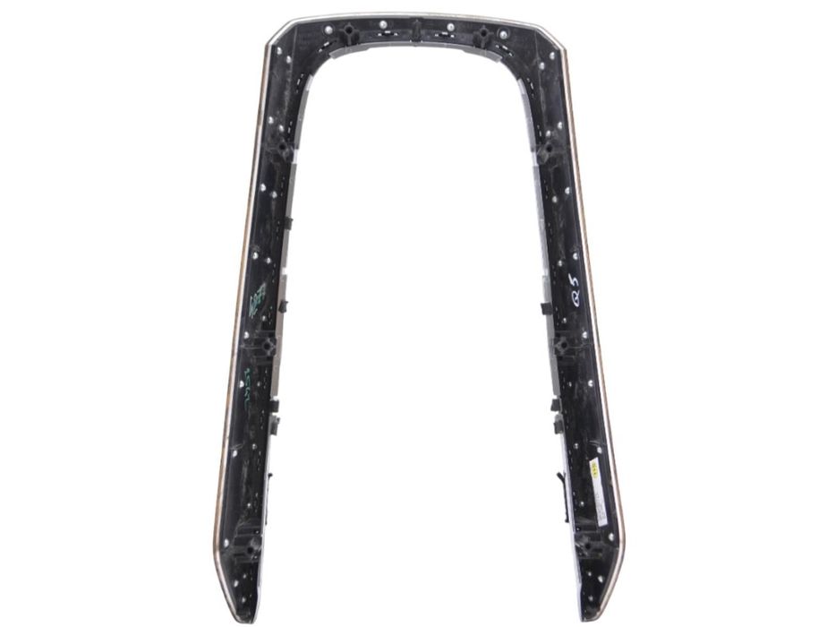 Накладка центральної консолі AUDI Q5 2008-2012 8R0863305CAJ3