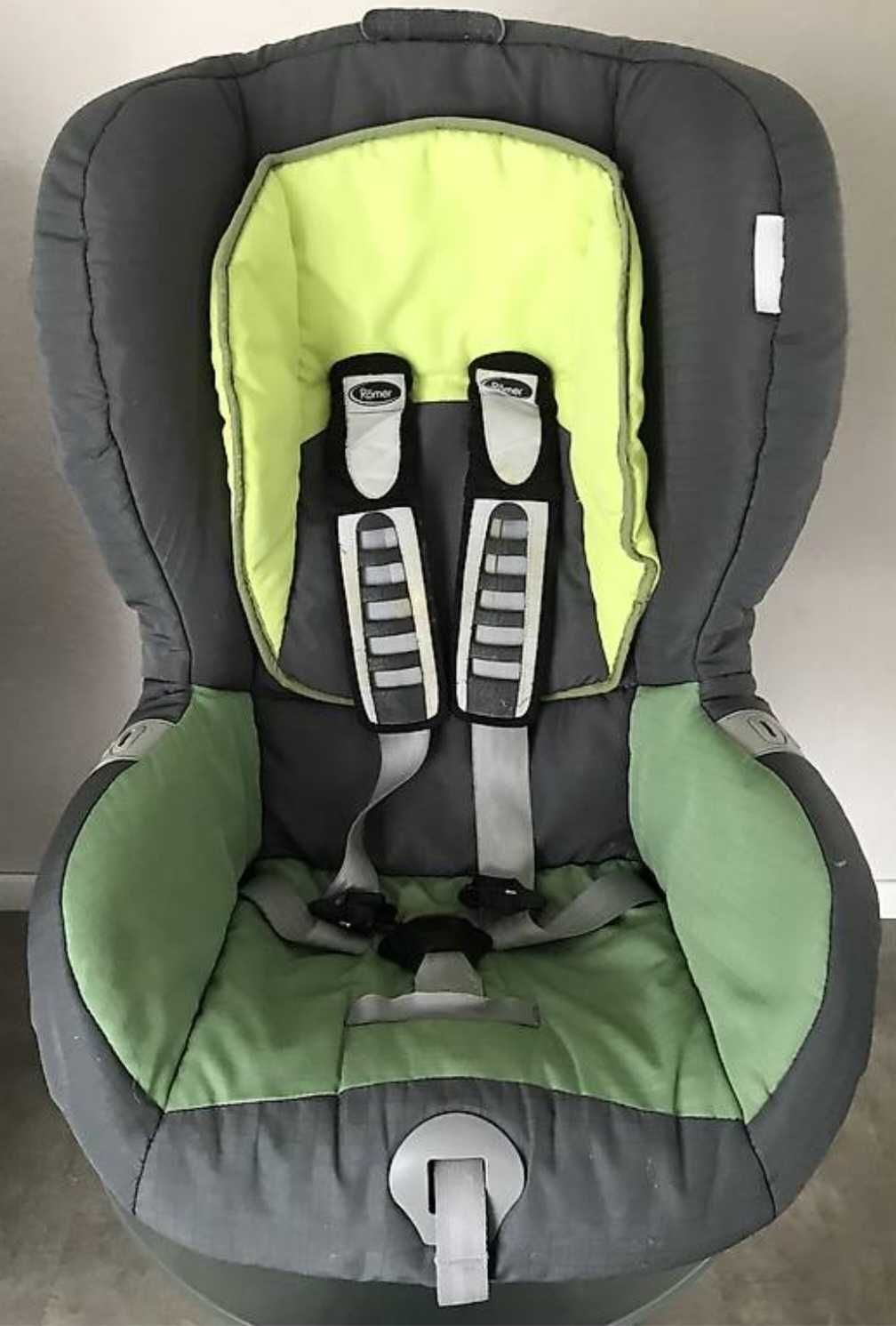 Bezpieczny ISOFIX fotelik Römer 9-18kg Britax Romer funkcja spania