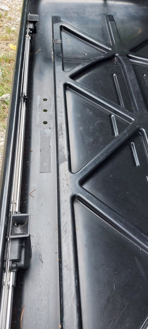 Box thule ocean 700