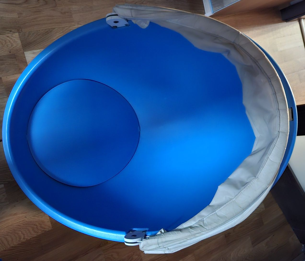 Fotel Ikea lomsk obrotowy