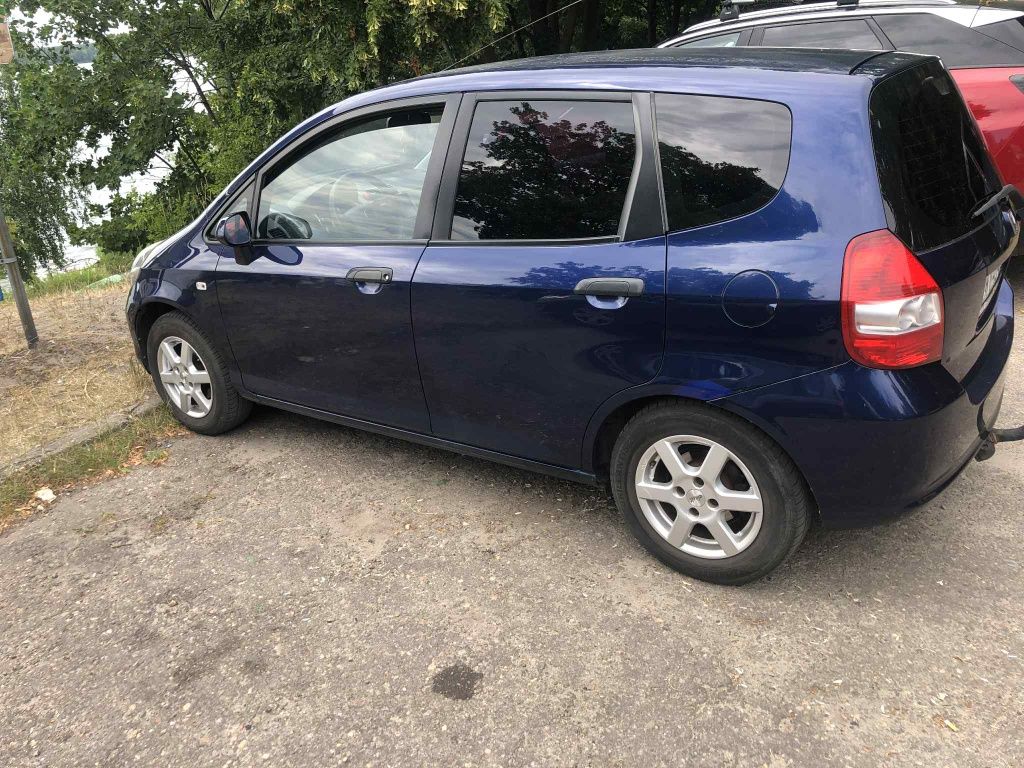 Honda jazz 1.3 rok produkcji 2004