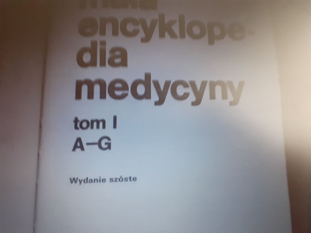 Mała encyklopedia medycyny.