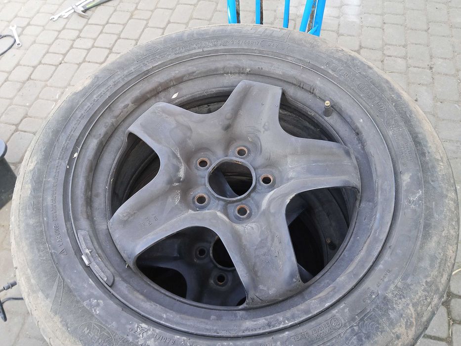 Felgi strukturalne Insignia B plus kołpaki 17" 5x115
