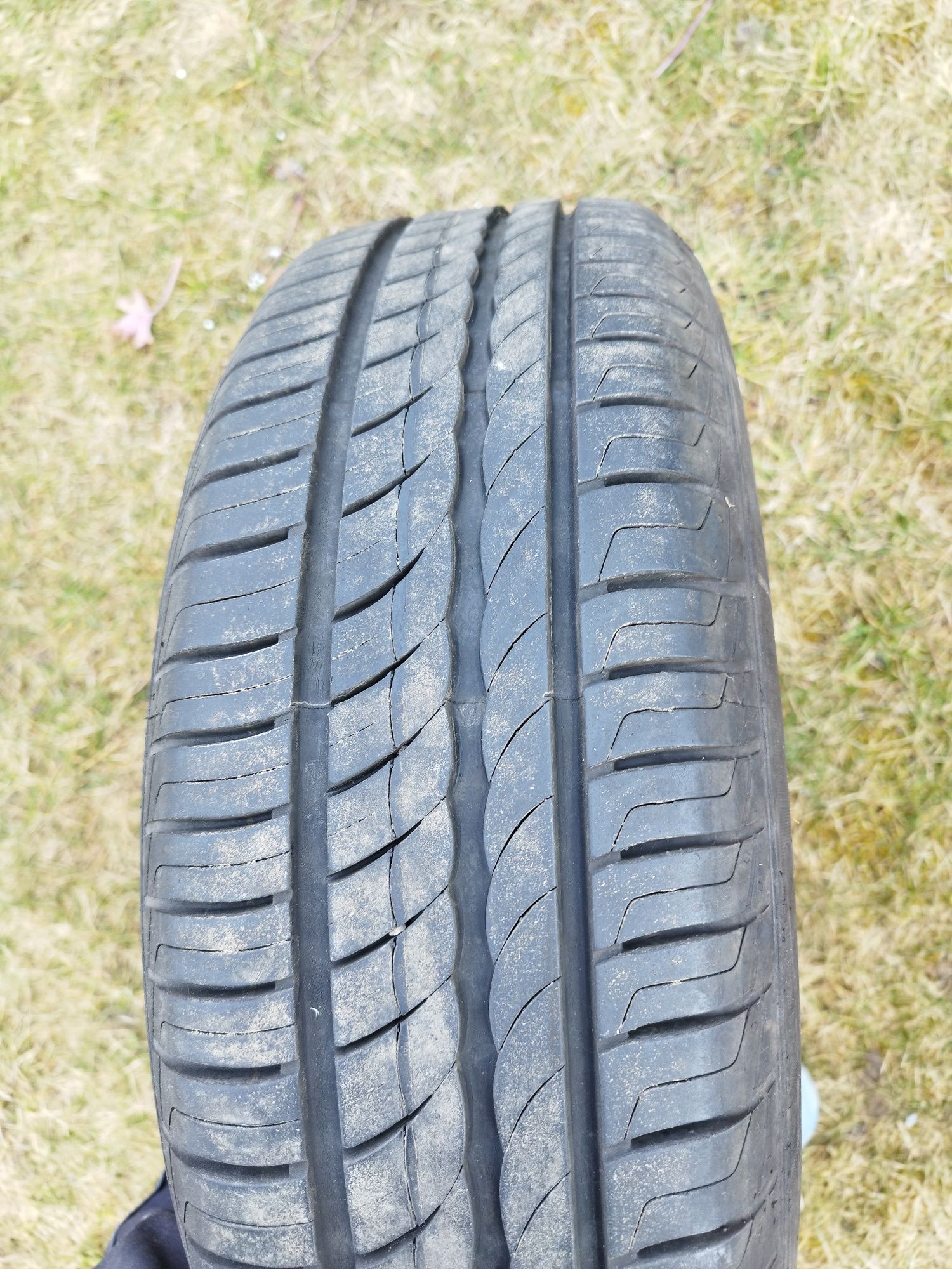 Komplet kół 185/65 R15 z TPMS do Hyundai i20
