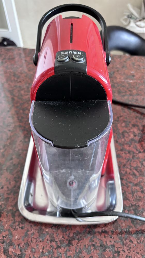 Máquina de Café Krups Nespresso Vermelho