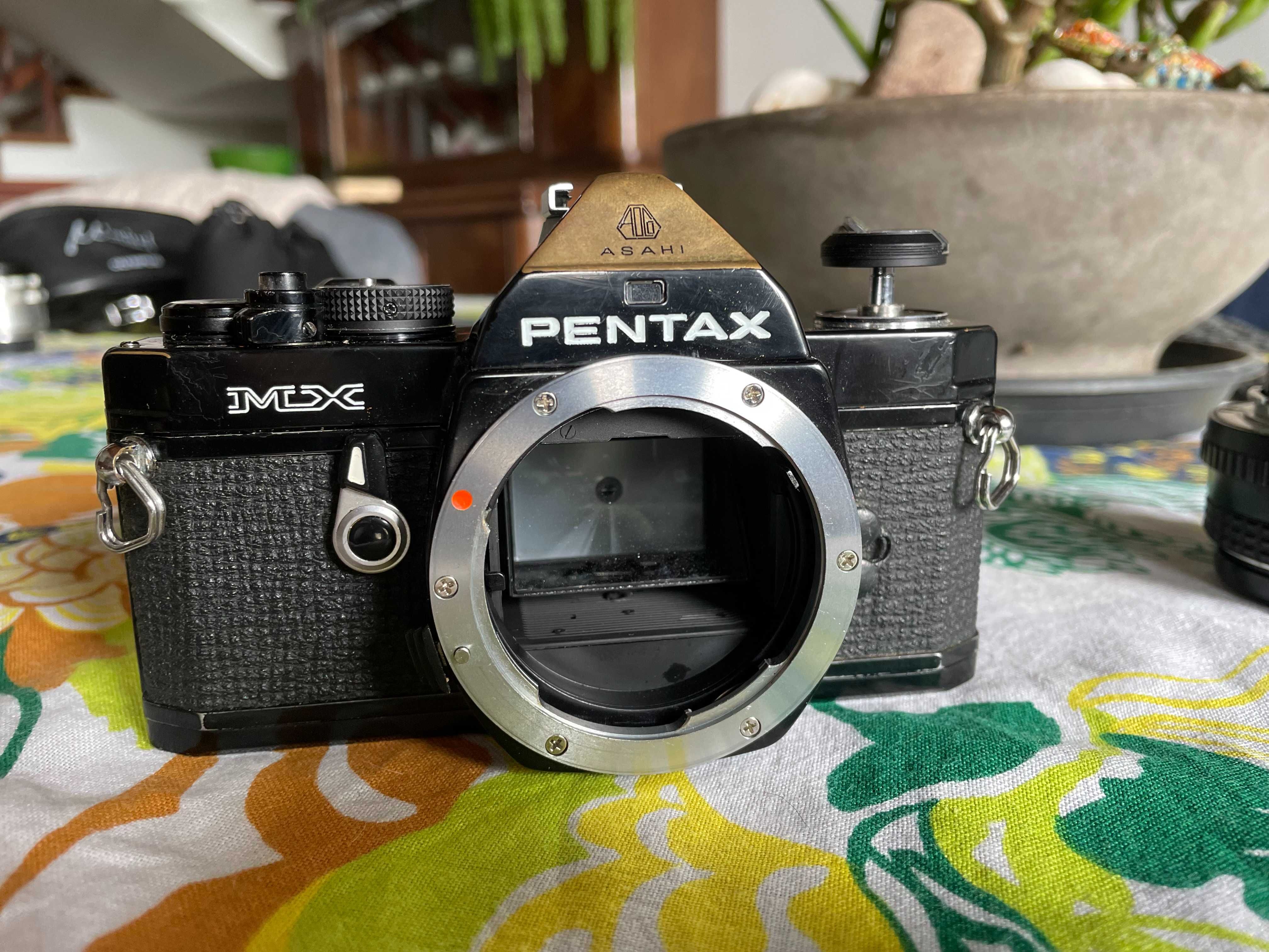 Pentax MX z obiektywem SMC 2/50 na części