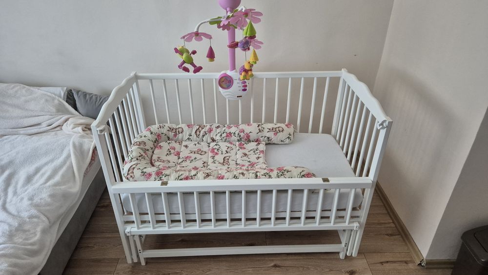 Łóżeczko z kołyską 3w1 z karuzelą i kokonem gratis bez materaca