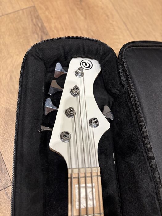 Cort Elrick NJS 5 gitara basowa bass