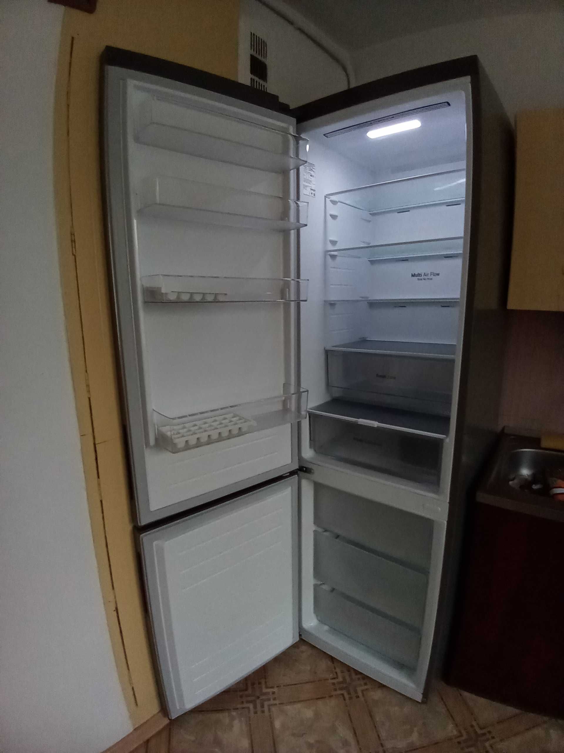 Lodówka LG GBP62DSXCC Pełny No Frost 203cm kolor Inox