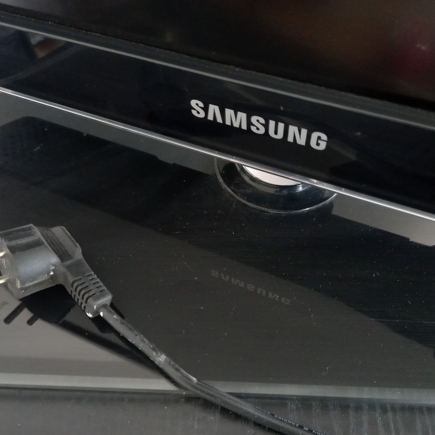 Samsung LE37C630