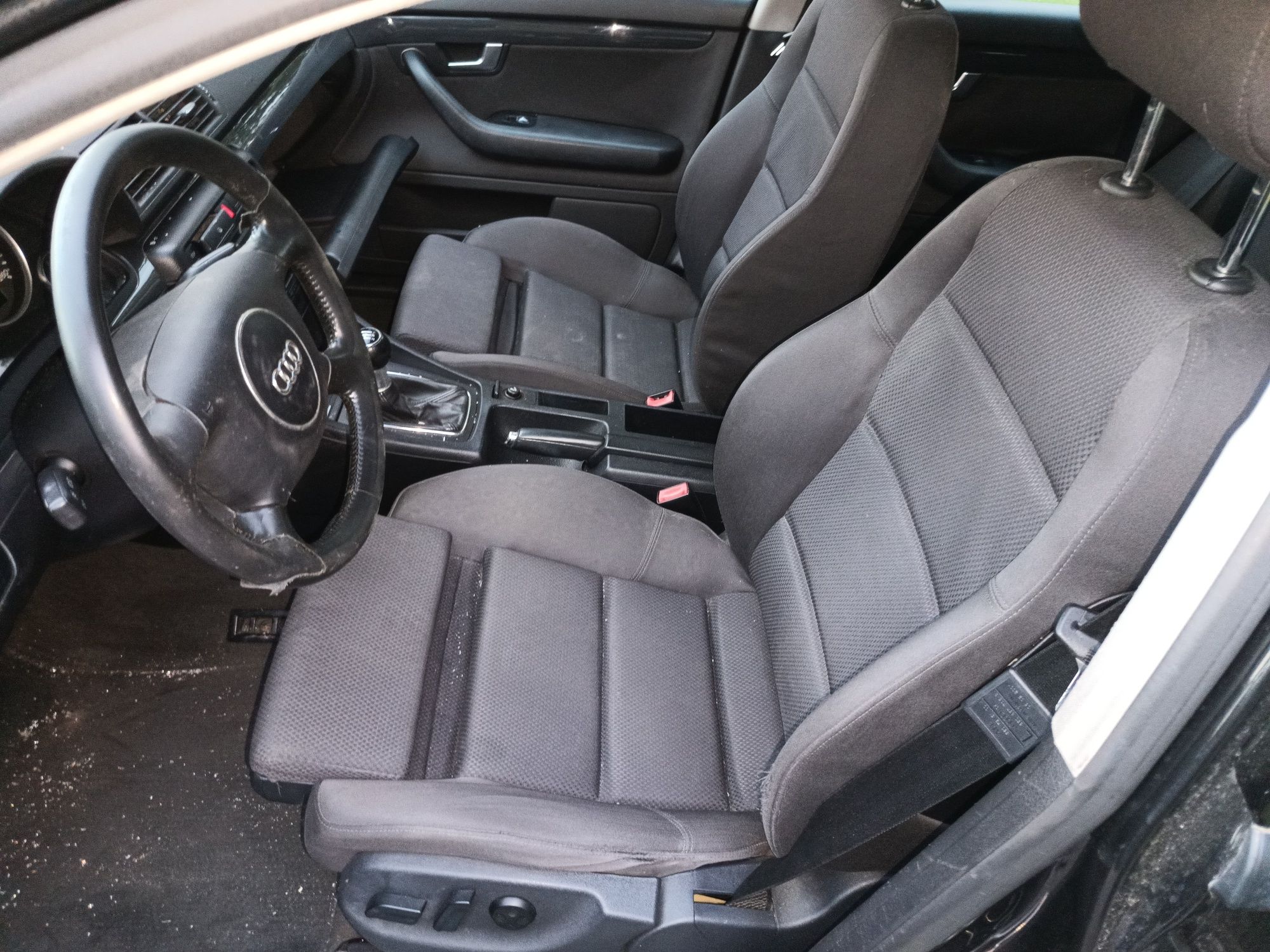 Audi A4 B6 1.8 T AVJ BFB skrzynia lak LZ9W drzwi silnik wnętrze części