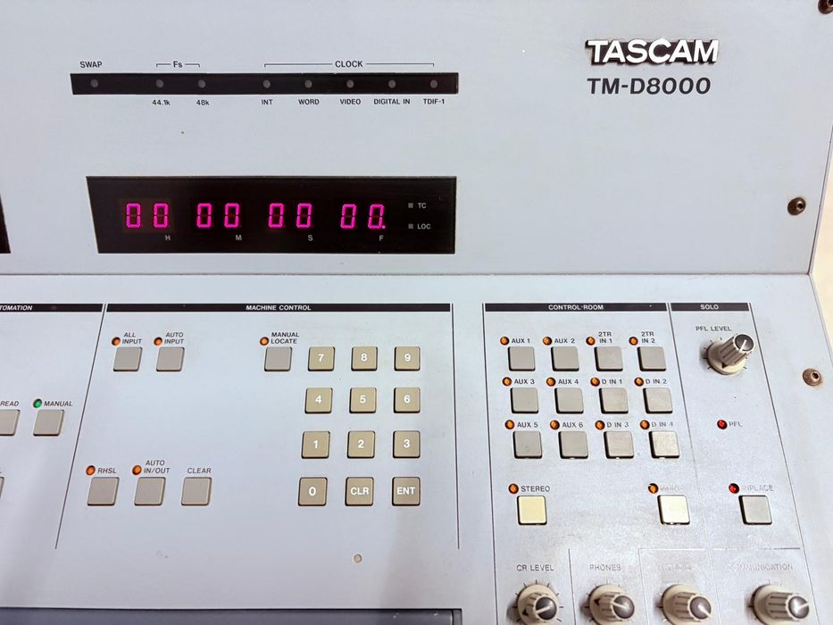 TASCAM TM-D8000 Professional Digital Mixer - Duża Cyfrowa Konsola Miks