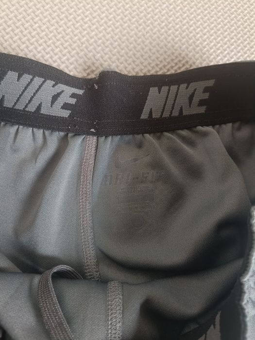 Spodnie dresy Nike
