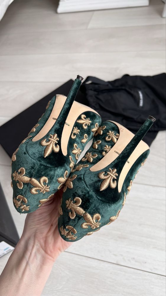 Бархатные лодочки Dolce&Gabbana, зеленые(изумрудные), оригинал