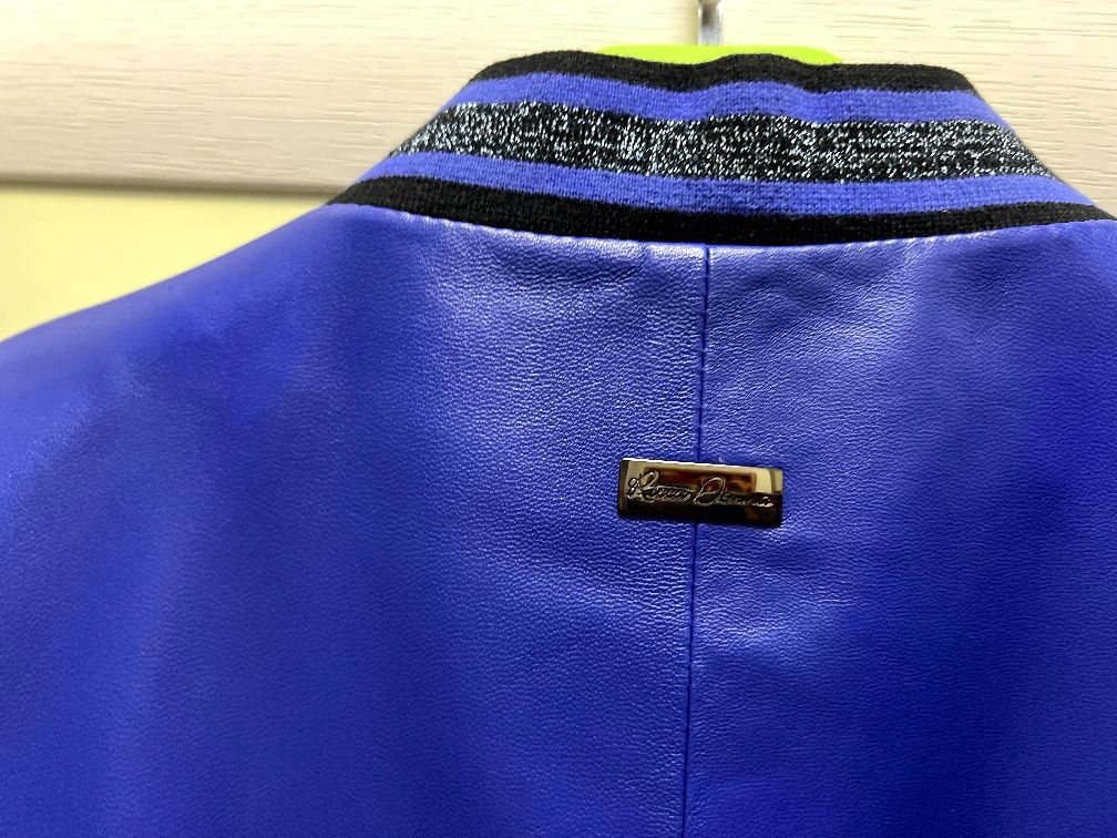 Куртка жіноча бомбер sandro Massimo dutti MDK