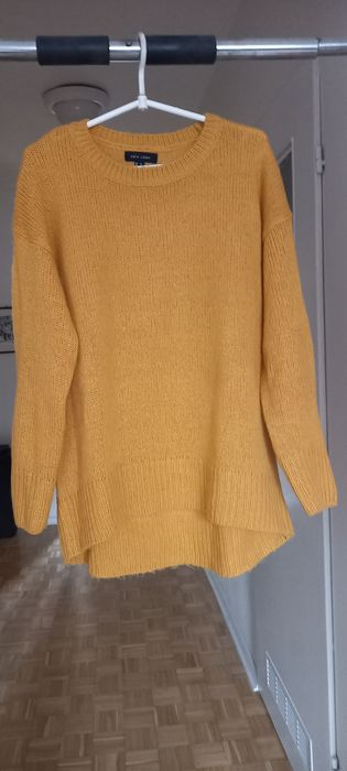 Sweter żółty z akrylu firmy NEW LOOK, rozmiar M.