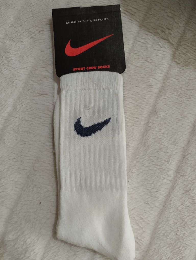 Meias Nike novas