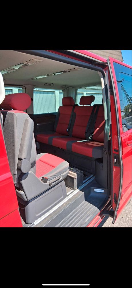 Volkswagen T5 1.9 Multivan 7 osobowy