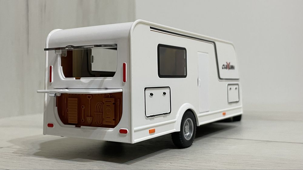 Rolls Royce Cullinan 1:32 машинка іграшка колекційна модель трейлер