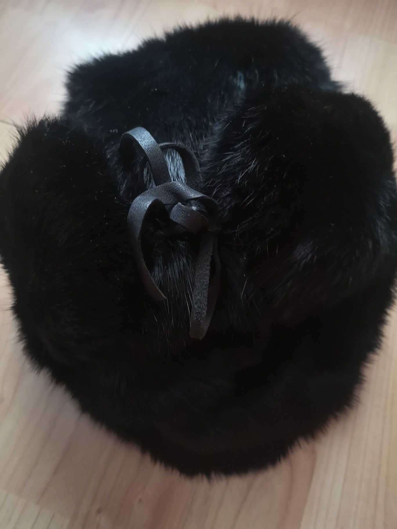 Czapka uszatka z futra rozm. 56