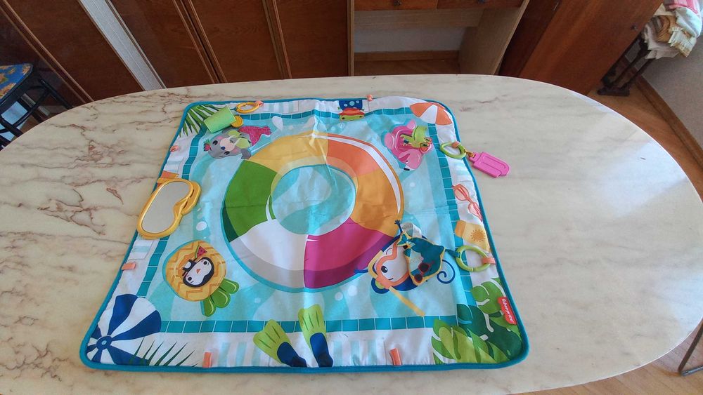 Дитячий килимок віл Fisher Price