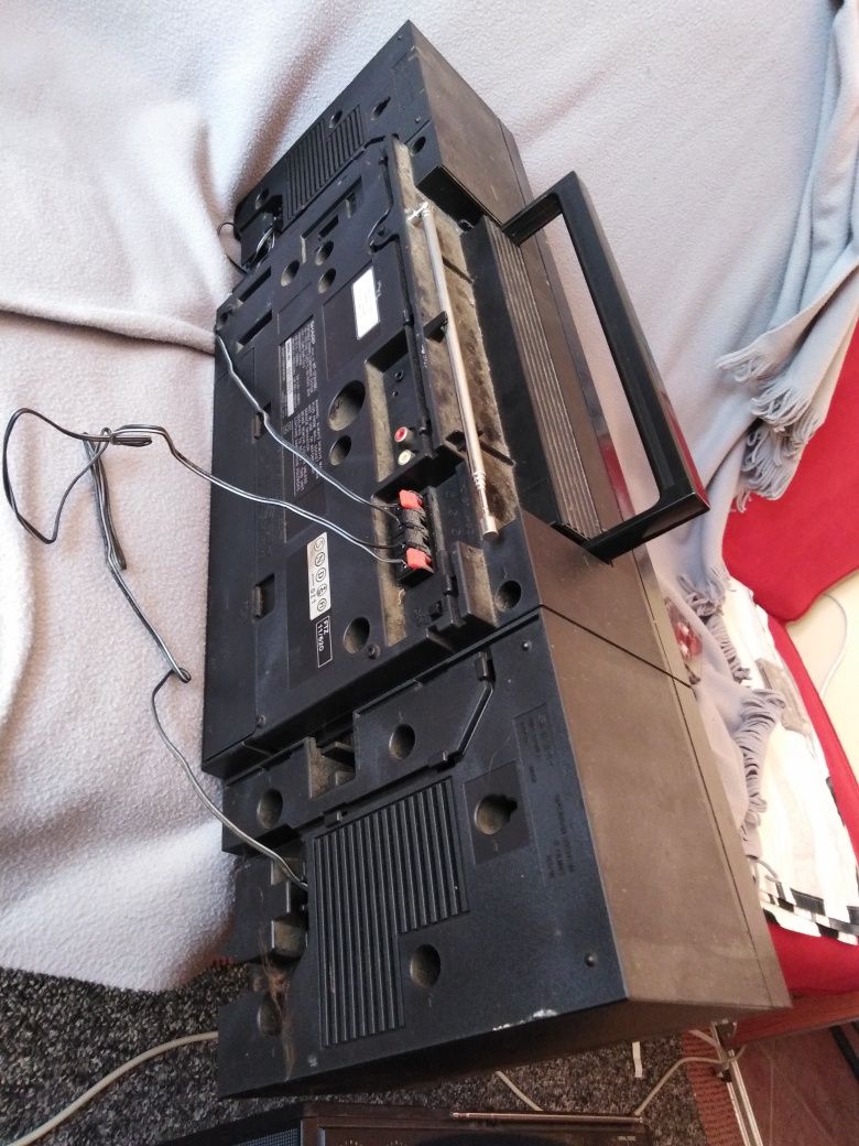 Radiomagnetofon Sharp WF 372 piękny