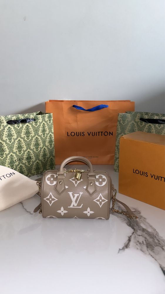 Torebka Louis Vuitton Speedy 20 Bandouliere Skóra naturalna