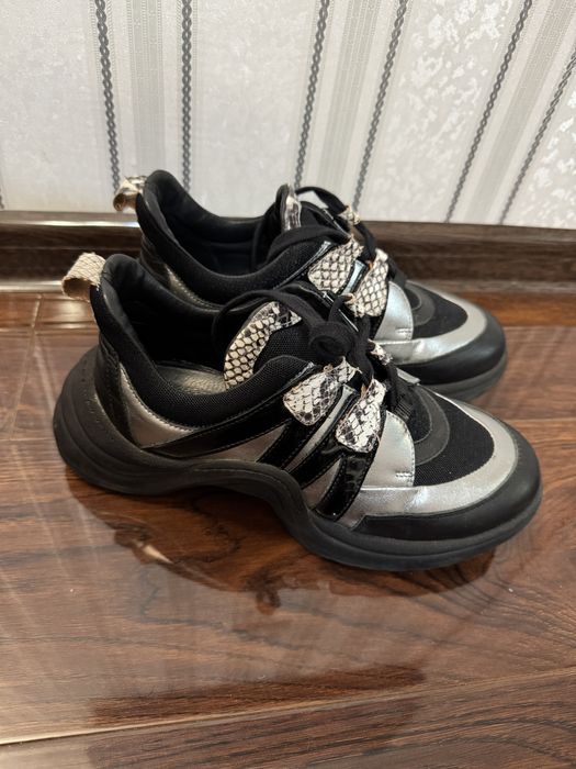 Кросівки в стилі LV Chanel