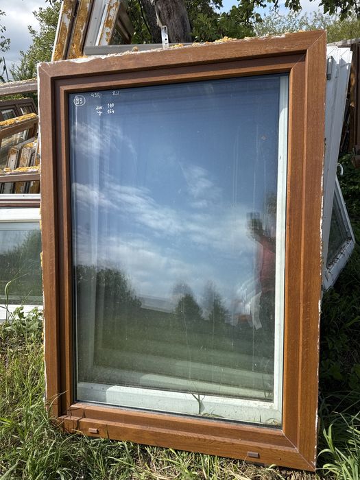 1x okno plastikowe 110x154 zloty dab rozwierno uchylne 7cm rama (Ru)