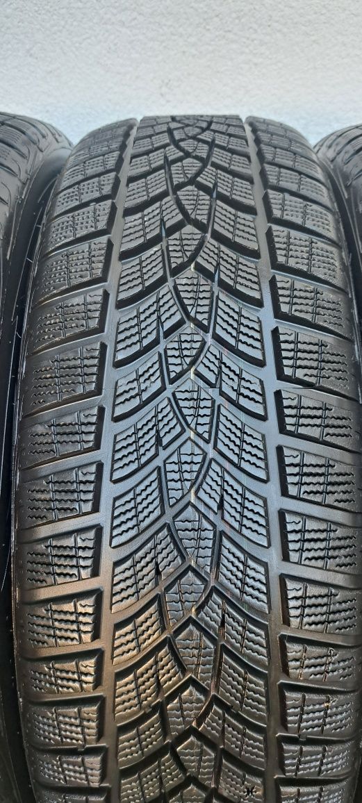 4x 195 55 R20 95H XL Goodyear Ultra Grip Performance GEN-1 2018r zima