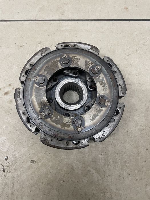 Sprzęgło yamaha 550 700 grizzly kodiak rhino viking wolverine